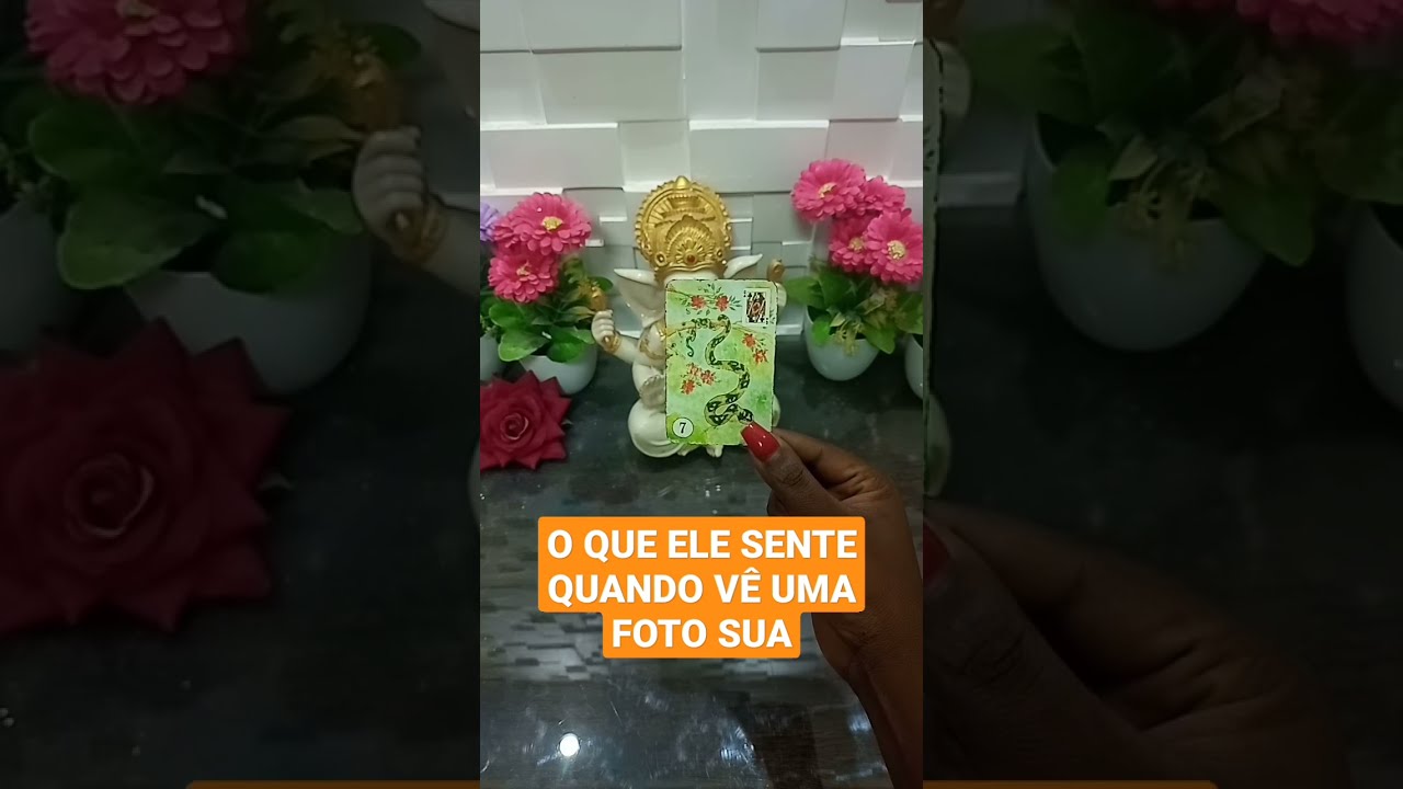 Read more about the article O QUE ELE SENTE QUANDO VÊ UMA FOTO SUA !!! #shorts #tarot #baralhocigano