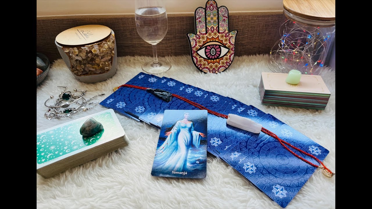 Read more about the article Você precisa SABER o que está pra te ACONTECER!😍  #tarot