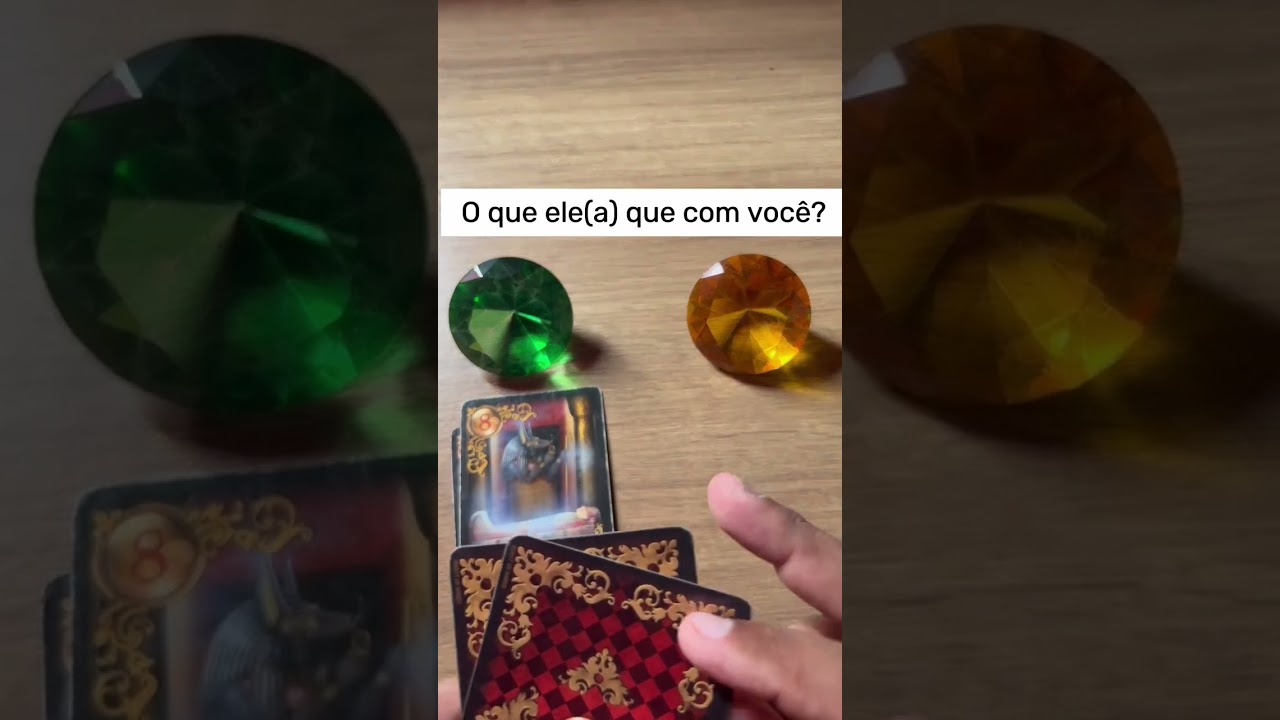 Read more about the article 💙 O que ele(a) que com você? #shorts viral! 💙 Tarot do Amor! #tarot #tarotgratis