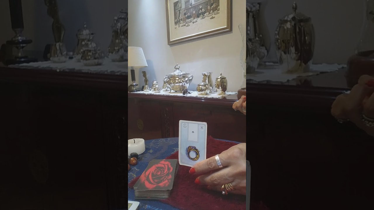 Read more about the article Carta do Dia 🌞shorts#baralhocigano #tarot 🔮#amor 💘🌹#justiça