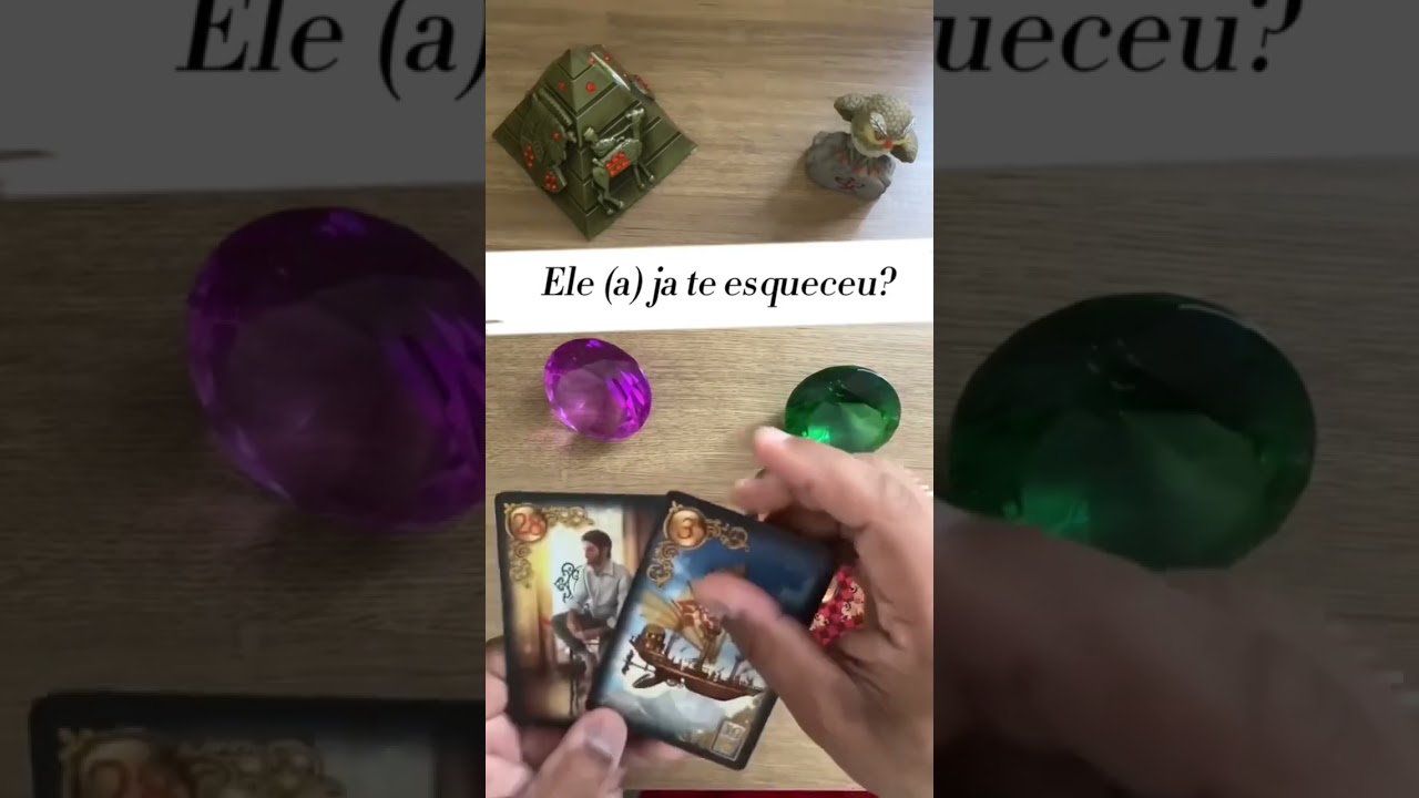 Read more about the article LEITURA INTUITIVA DO TAROT DE HOJE! 🔵 #SHORTS EM ALTA! #TAROT #ORACULOS