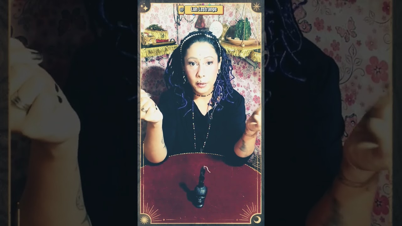 Read more about the article Vela De Crânio #bruxaria #bruxa #simpatia #simpatias #amarração