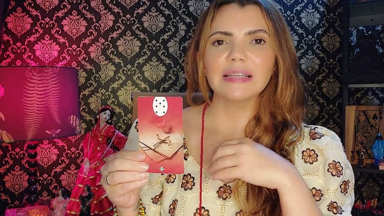 Read more about the article Está esperando alguma MENSAGEM ou RETORNO? Veja o que o tarot te diz agora.