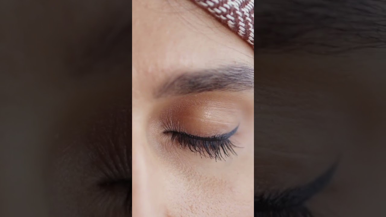 Read more about the article JOGUE 3 PITADAS DE SAL NO SAPATO PARA DINHEIRO URGENTE #simpatias #simpatia