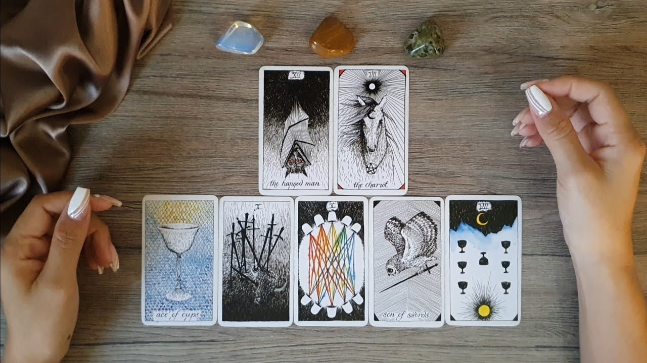 Read more about the article 🔴 ELE(A) PENSOU EM VOCÊ HOJE? | Tarot