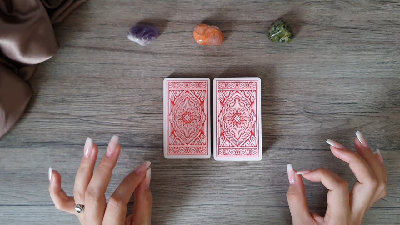 Read more about the article 🔴 ELE(A) PENSOU EM VOCÊ HOJE? | Tarot Responde