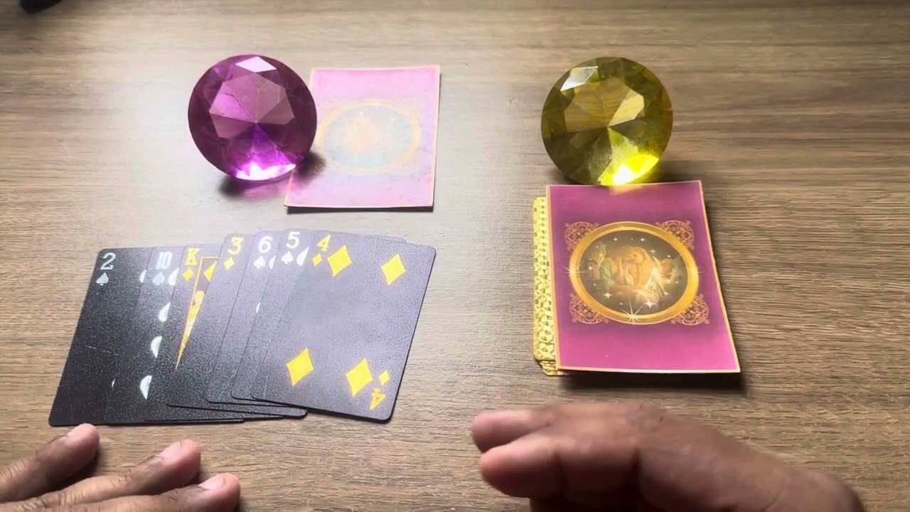 Read more about the article ESSA PESSOA CHORA POR NÃO TER VOCÊ AGORA + LETRA INICIAL! 🔥 TAROT DE HOJE