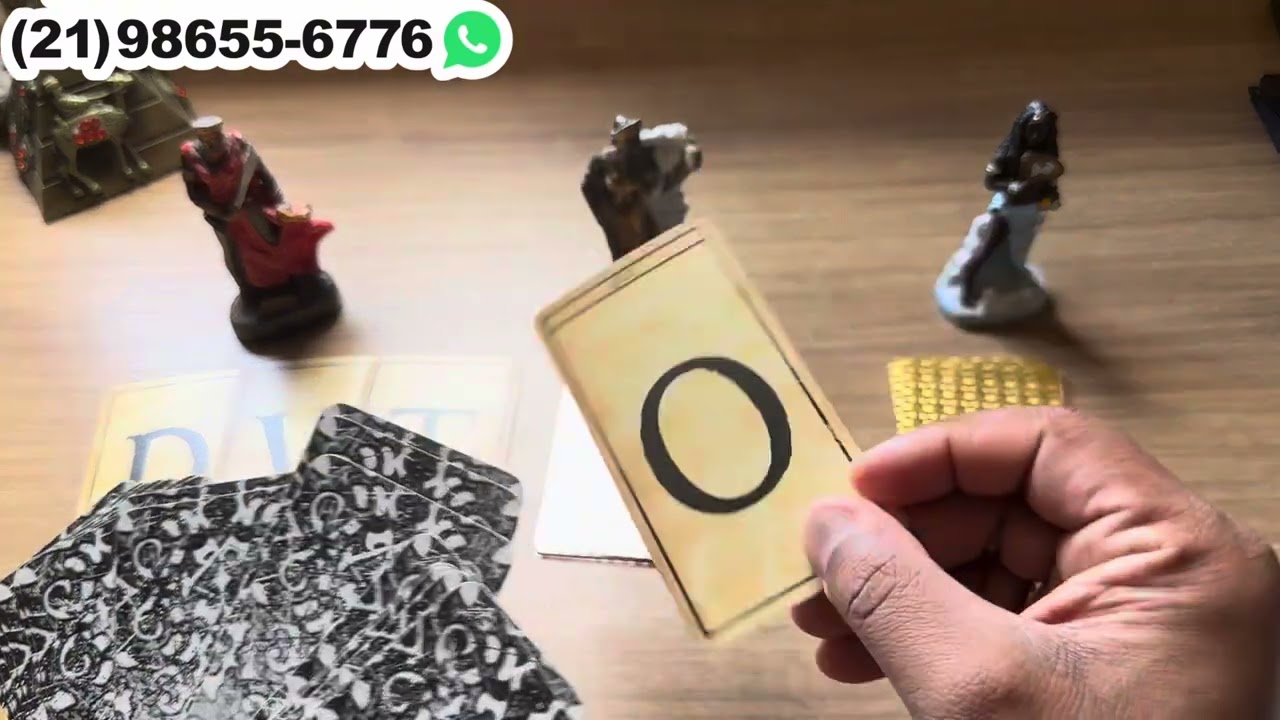 Read more about the article ESTÁ NERVOSO(A) PORQUE NÃO CONSEGUE TE ESQUECER! + LETRA INICIAL​ ​⁠| Tarot Responde