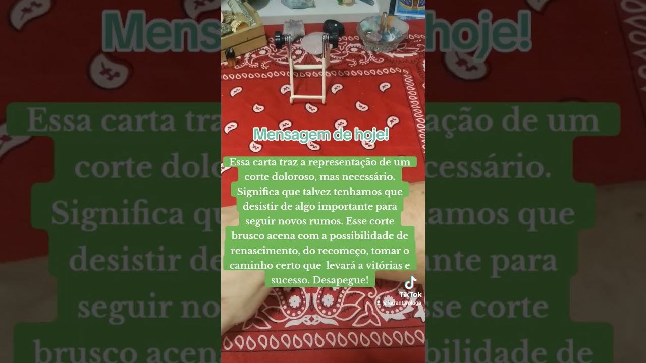 Read more about the article Mensagem do dia. Pratique o desapego! #tarot #baralhocigano #tarotresponde #tarotonline #cortes