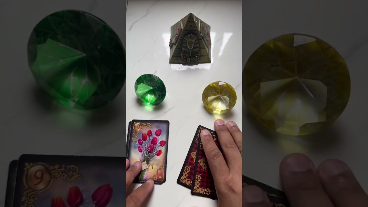 Read more about the article Ele(a) pensou em mim hoje? ✨ #shorts ✨ #tarot #cartomante #oraculo #leituradetarot