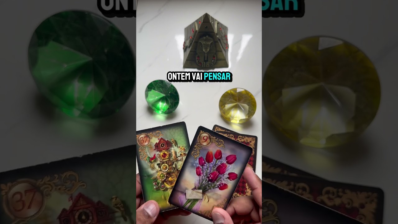 Read more about the article Ele(a) pensou em você hoje? | Tarot de Hoje #shorts #tarot #tarotdehoje