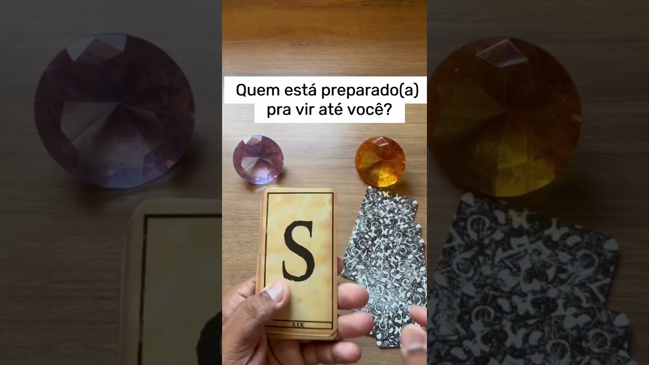 Read more about the article Quem está preparado pra vim até você? #shorts #tarotdoamor #tarotdehoje #Tarot responde