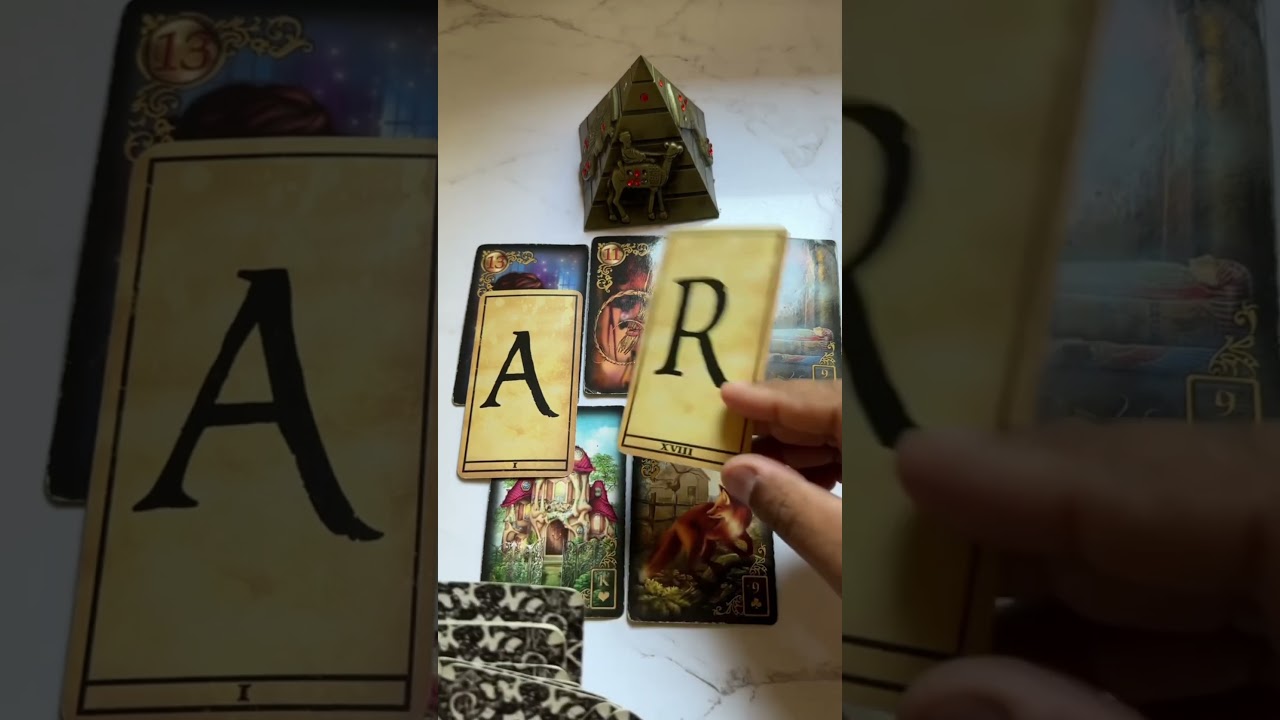 Read more about the article Tem alguém de olho em você! | Tarot de Hoje #tarot #shorts  #tarotdehoje #tarothoje