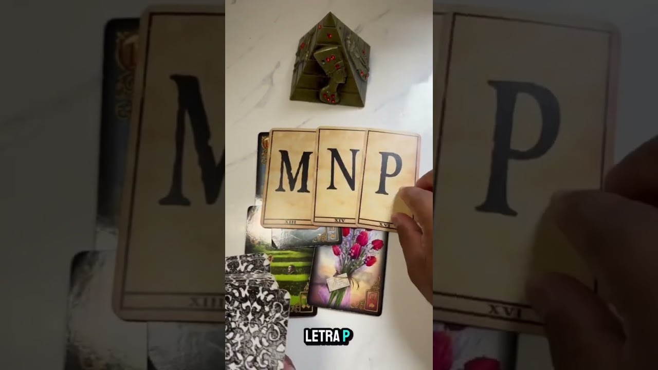 Read more about the article Essa pessoa sente saudade de você! ❤️ #tarot #tarô #tarotdoamor #tarotdehoje #taro