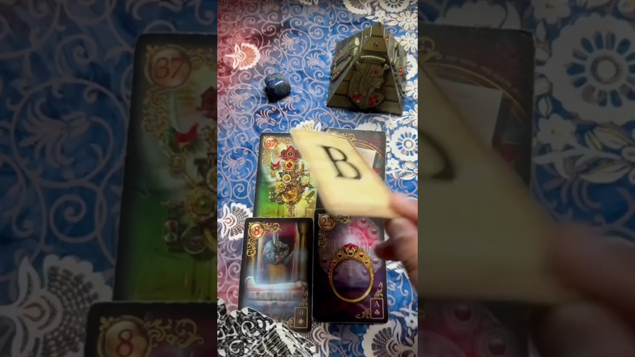 Read more about the article Quem vem falar com você? #tarotreading #tarot #leituradetarot #tarotreader #tarocards #tarothoje