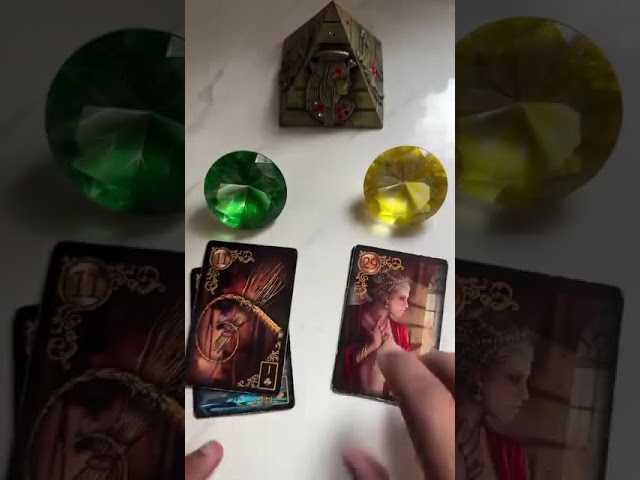 Read more about the article Ele(a) tem medo de me perder? | Tarot #tarotdoamor  #tarot #tarotdehoje #tarotreading