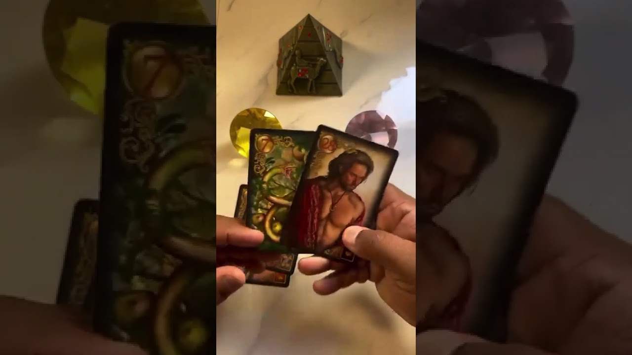 Read more about the article Essa pessoa vai mandar mensagem? #tarotdoamor  #tarot #tarotdehoje #tarotonline