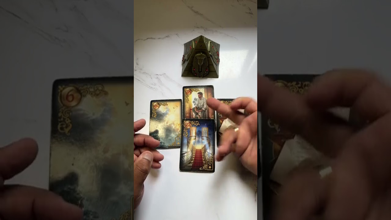 Read more about the article Você deve insistir nessa pessoa! | Tarot de hoje – #tarot #tarô #shorts #tarotreading