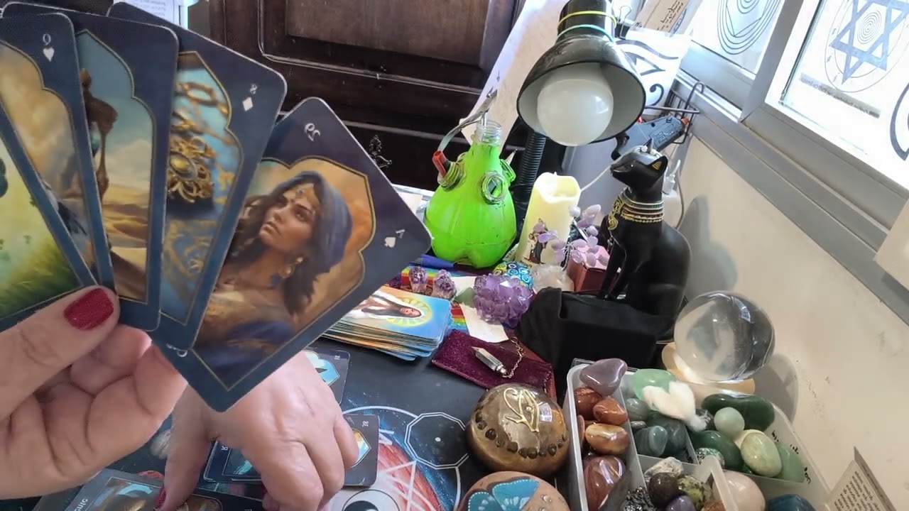 Read more about the article 20/08/25 energias do tarot cigano para seu dia!