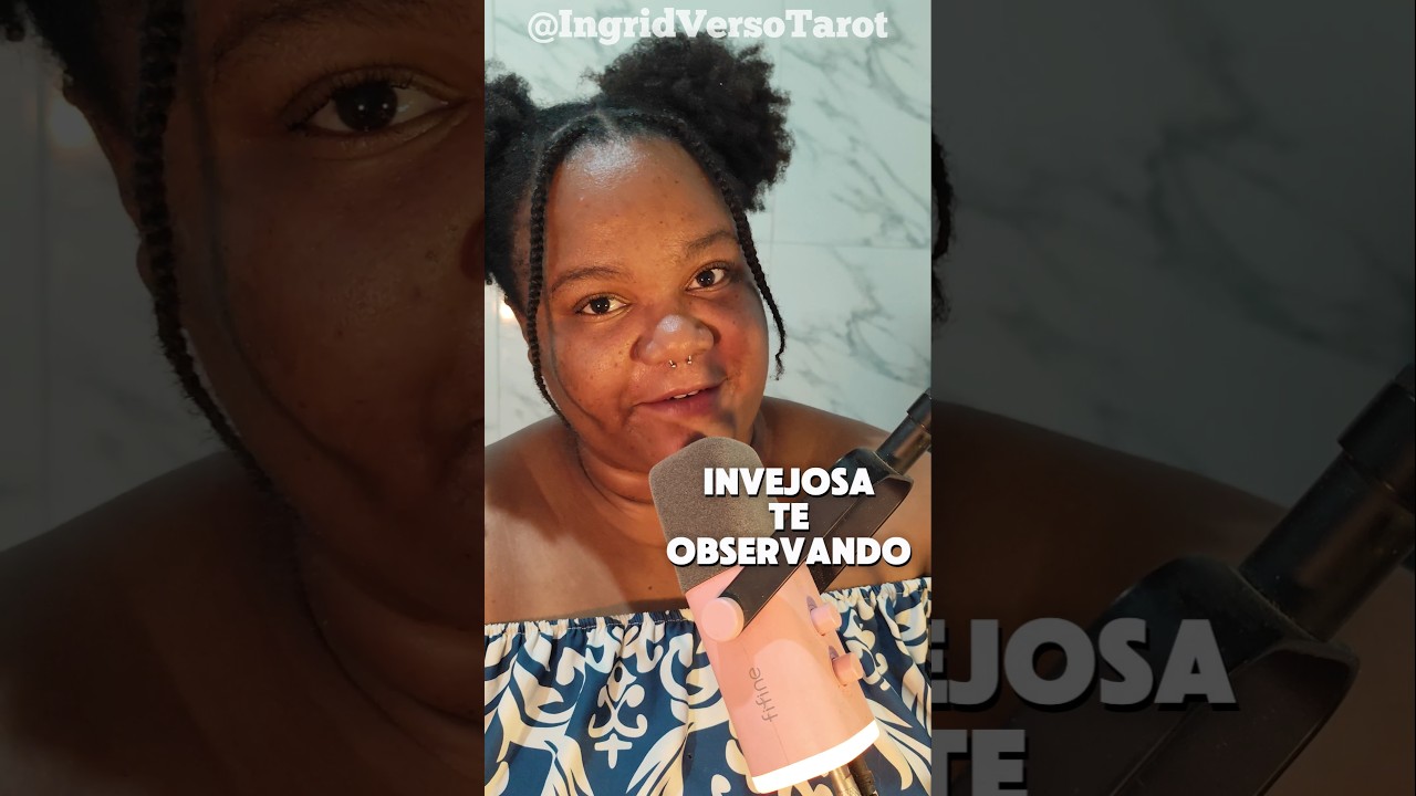 Read more about the article ESSA INVEJOSA TE OBSERVA… #tarot #shorts