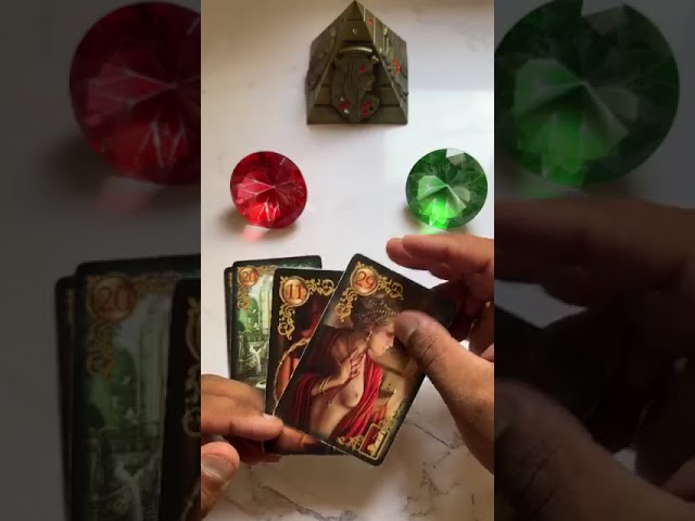 Read more about the article Esse afastamento vai acabar? #tarot #tarotonline  #tarotdehoje #shorts