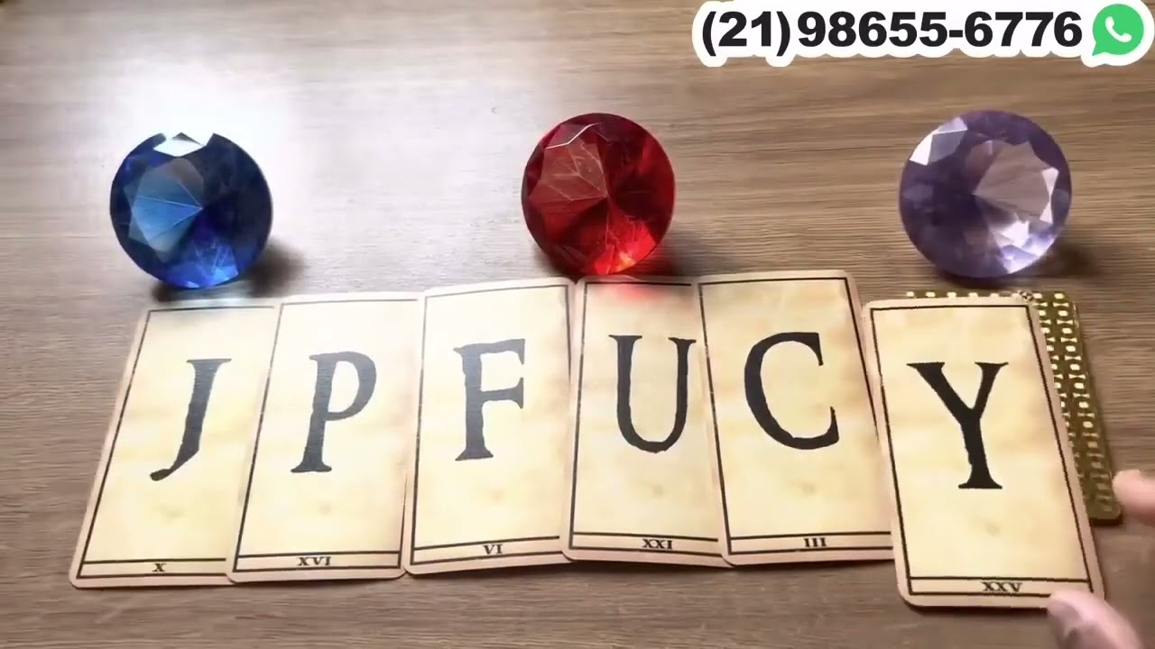 Read more about the article UMA PESSOA ESTÁ APAIXONADO POR VOCÊ + LETRA INICIAL! | TAROT RESPONDE