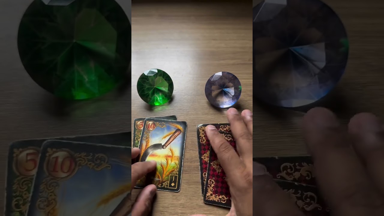 Read more about the article Alguém está muito apaixonado por você! #tarot #tarotonline #tarotdehoje #tarotdoamor