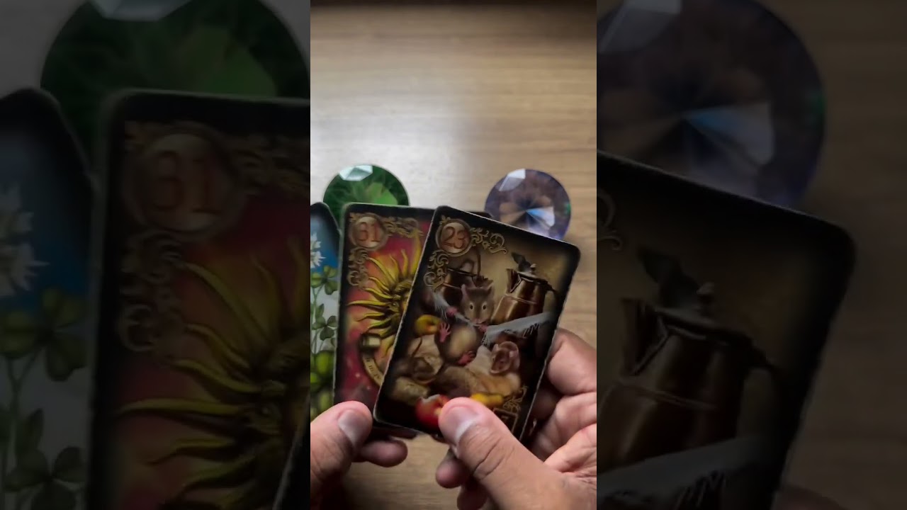 Read more about the article Ele(a) te ama! #tarot #tarotgratis  #tarotdehoje #taro #tarô