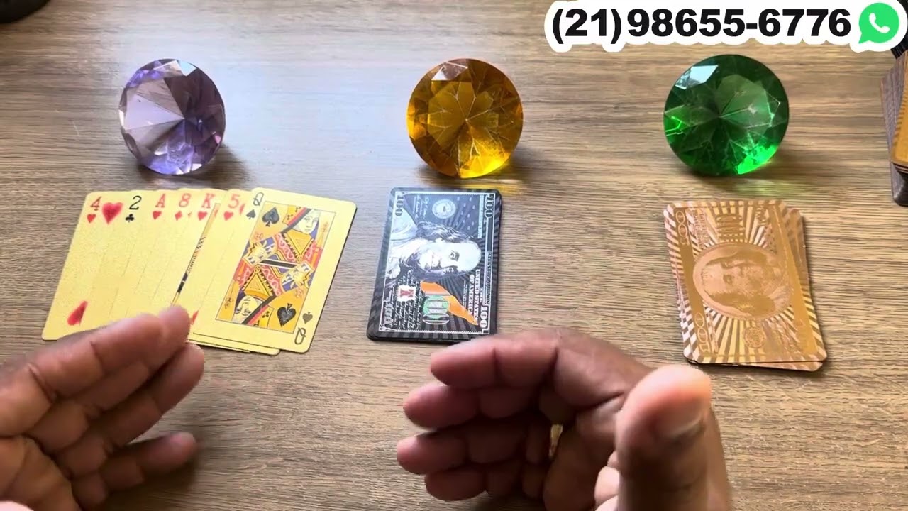 Read more about the article POR QUE ELE(A) NÃO ME PROCURA + LETRA INICIAL | Tarot Responde ⚡️