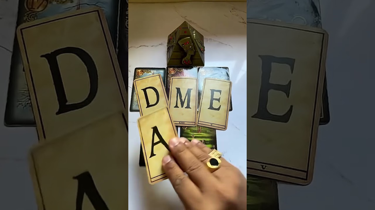 Read more about the article Alguém está surtando de desejo por você! #tarot #tarotonline #tarotdehoje #tarotdoamor