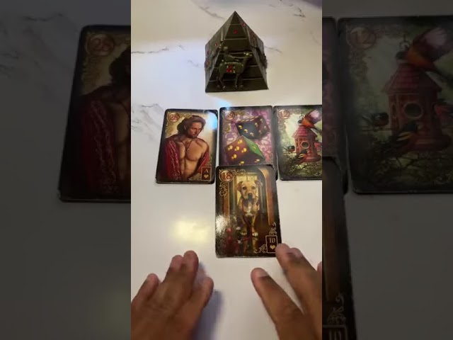 Read more about the article Ele quer me reencontrar? |#TarotResponde #shorts #tarotdehoje #tarotdoamor