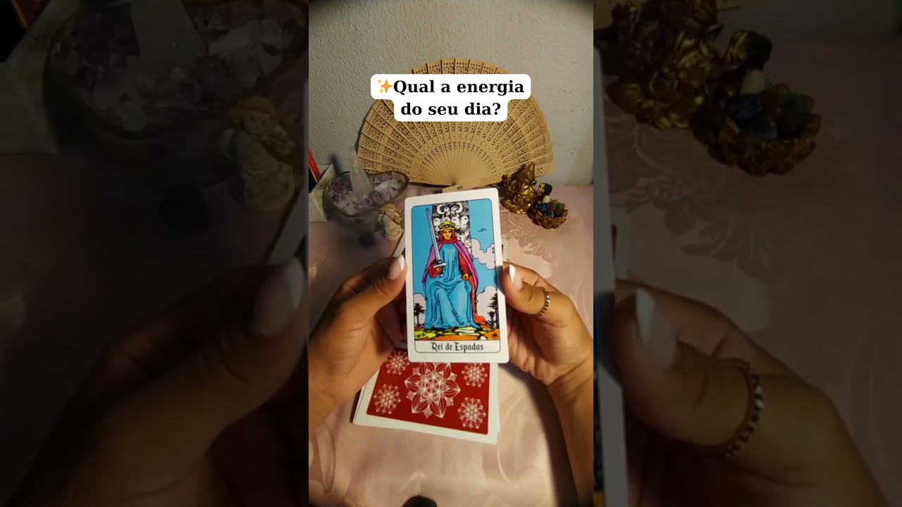 Read more about the article ENERGIA DO SEU DIA HOJE   ✨#tarot #tarotreading #shorts #cartomante #cartomancia #tarologa