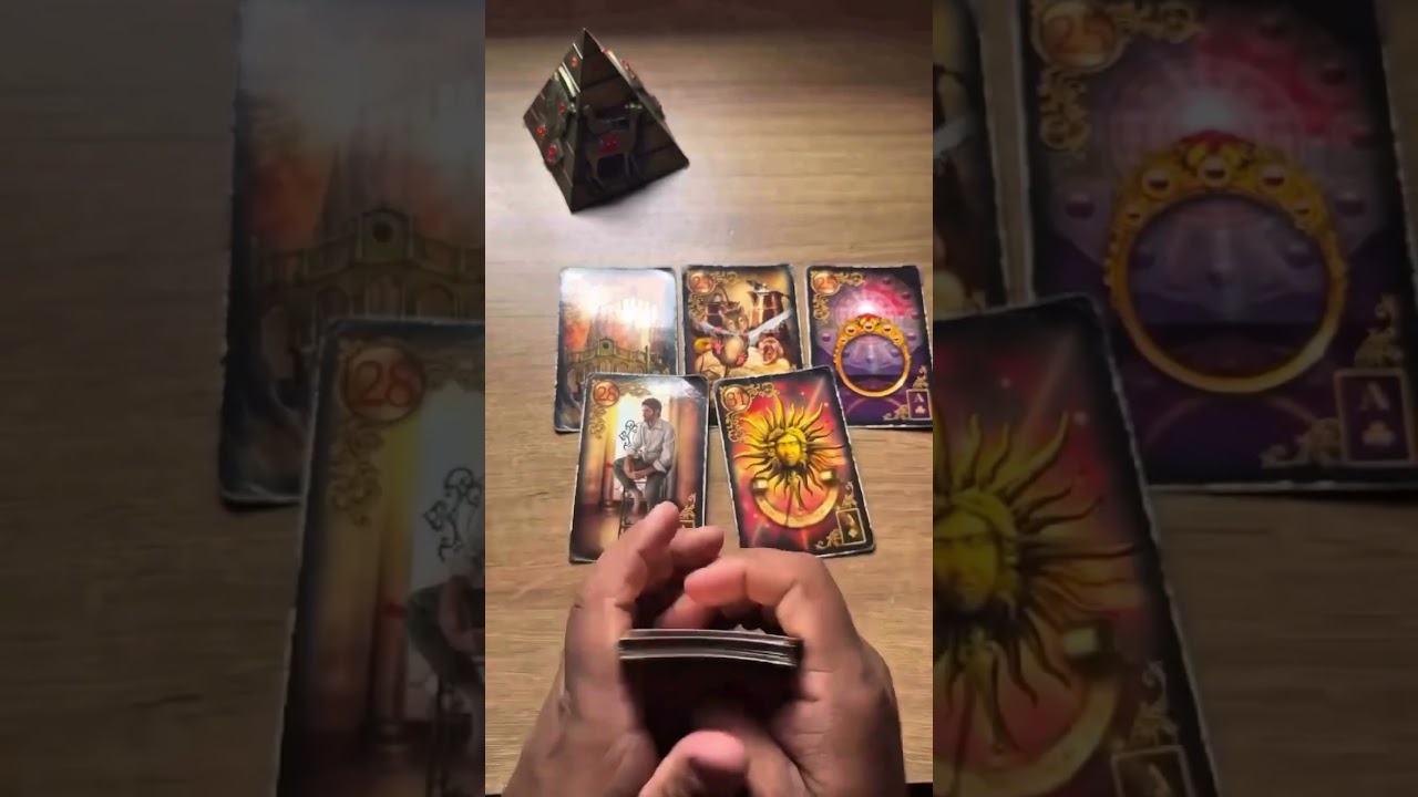 Read more about the article Essa pessoa escreve mas não te envia mensagem! #tarot #shorts  #tarotdehoje #taro #tarô