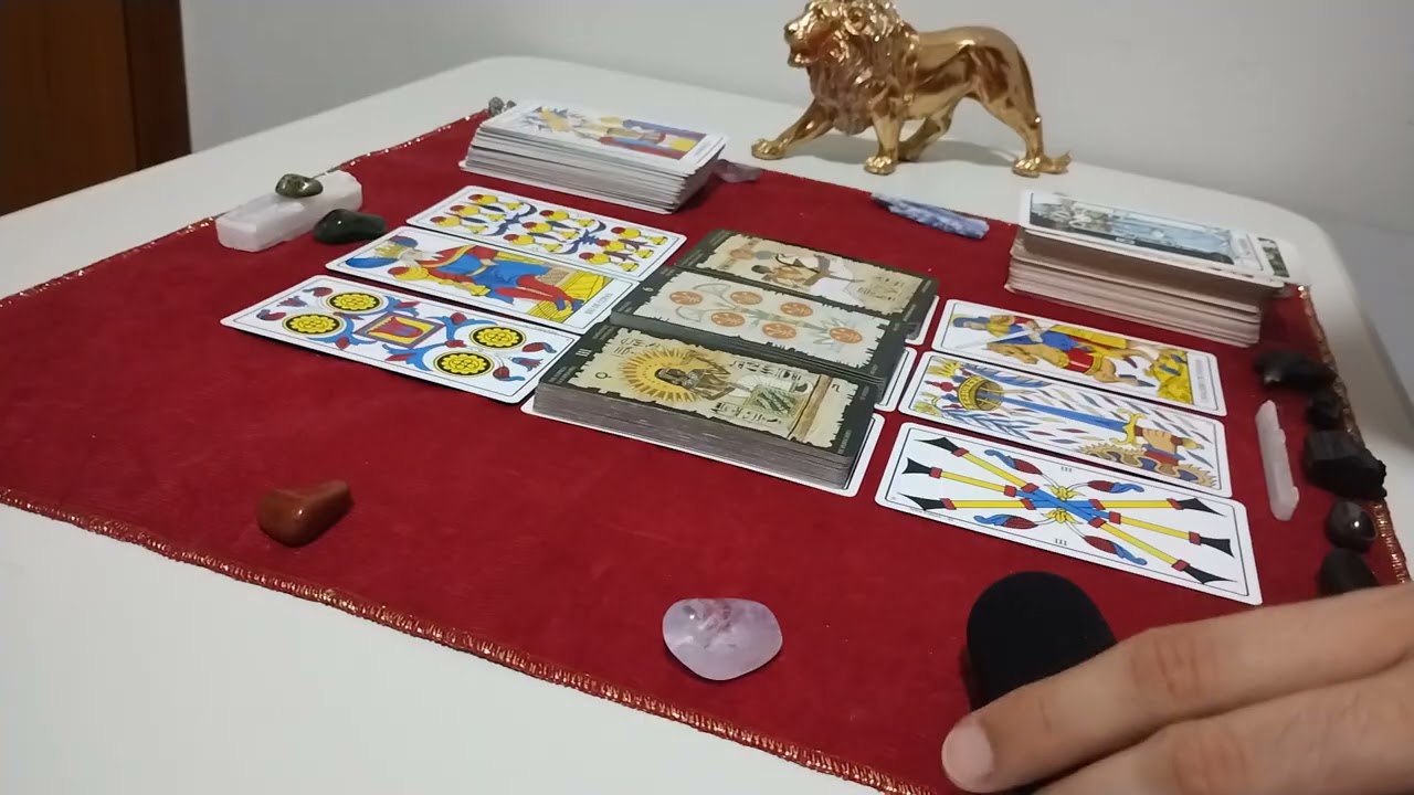 Read more about the article Tarot da Semana com Oxóssi: O Que Vai Acontecer Nos Próximos Dias? ✨🌱