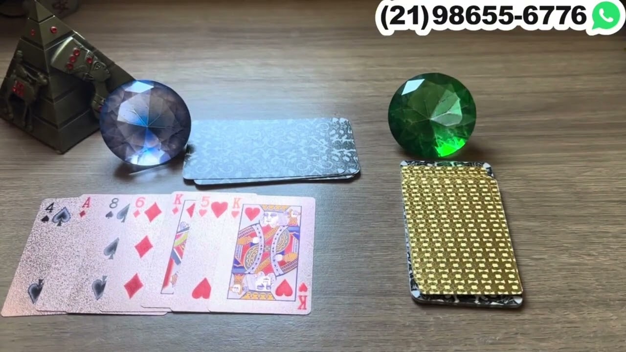 Read more about the article ❤️ A Mente Dele Está em Confusão! + Letra Inicial | Tarot Responde