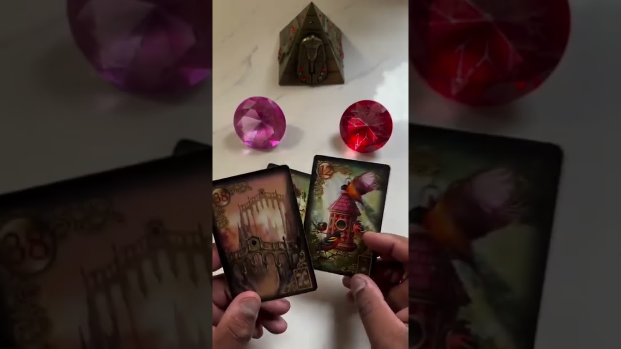 Read more about the article Ele(a) é a sua alma gêmea? #tarot #tarotgratis #tarotonline #taro #tarô