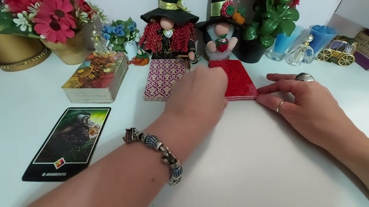 Read more about the article LEÃO♌| 3 REVELAÇÕES (RÁPIDAS) PARA OS PRÓXIMOS DIAS! (PREVISÕES/TAROT/SIGNOS).