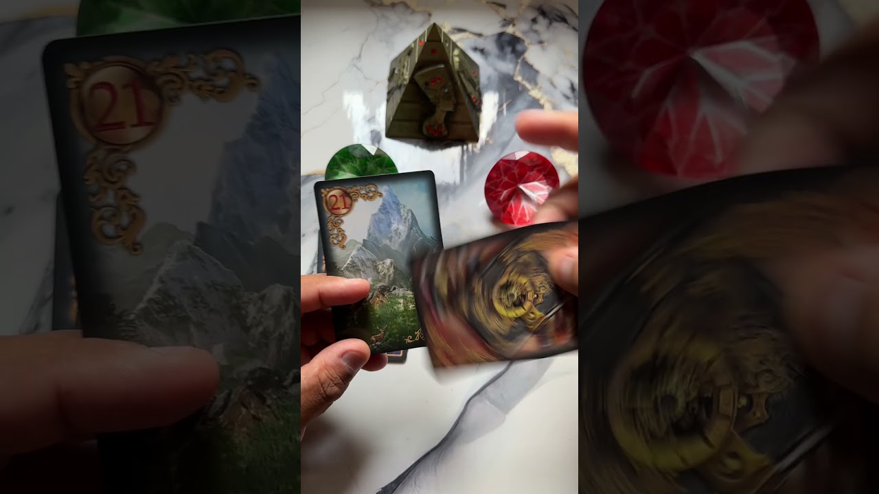 Read more about the article Essa pessoa dorme e acorda pensando em você! #tarot #leituradetarot #tarotreadings