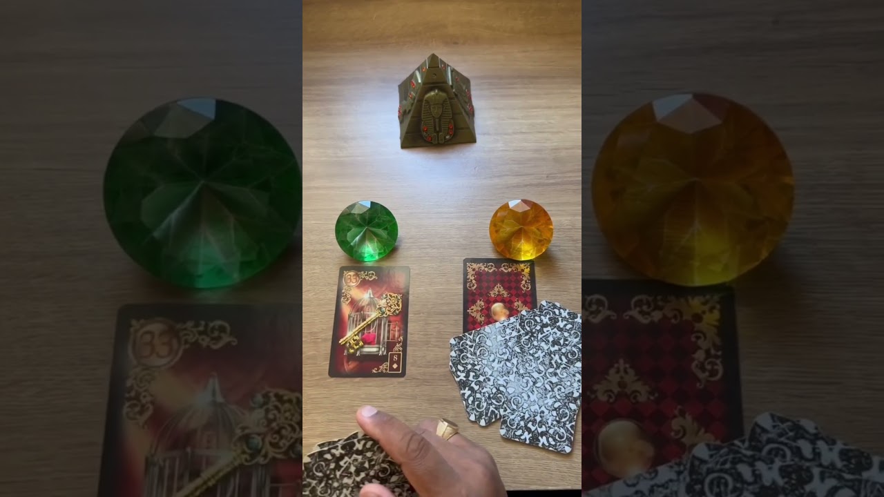 Read more about the article Essa pessoa entendeu que se não vier atrás vai te perder! ‼️ Tarot De Hoje #tarot #shorts #tarothoje