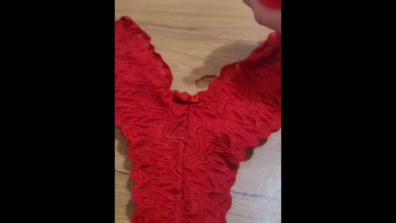 Read more about the article Simpatia da calcinha com perfume para atrair o amor a praia quem você quiser com isso🔥❤️💋🫦