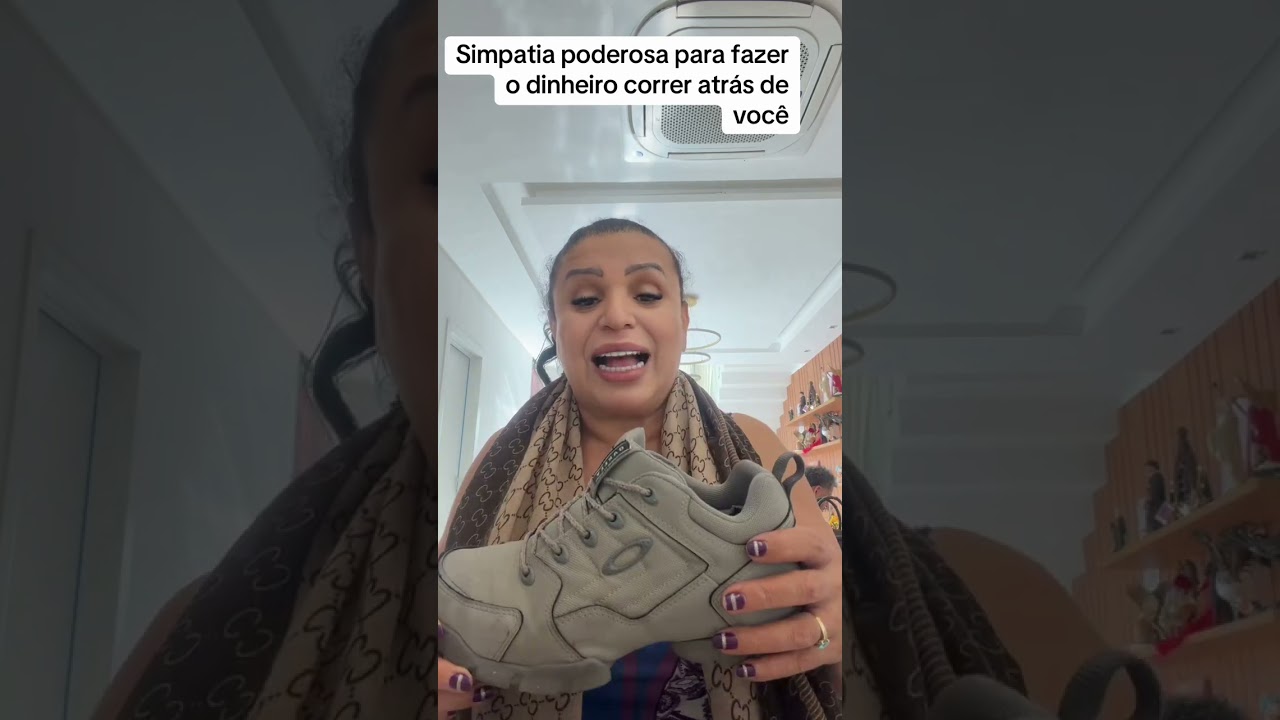 Read more about the article Simpatia para dinheiro correr atrás de você. #maesilvia