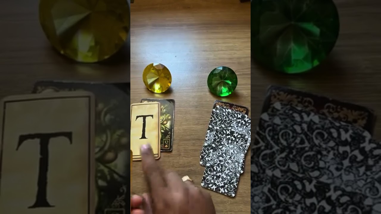 Read more about the article O Baralho Cigano Responde o Tarot Revela uma mensagem para você! #tarot #tarotonline #tarotgratis