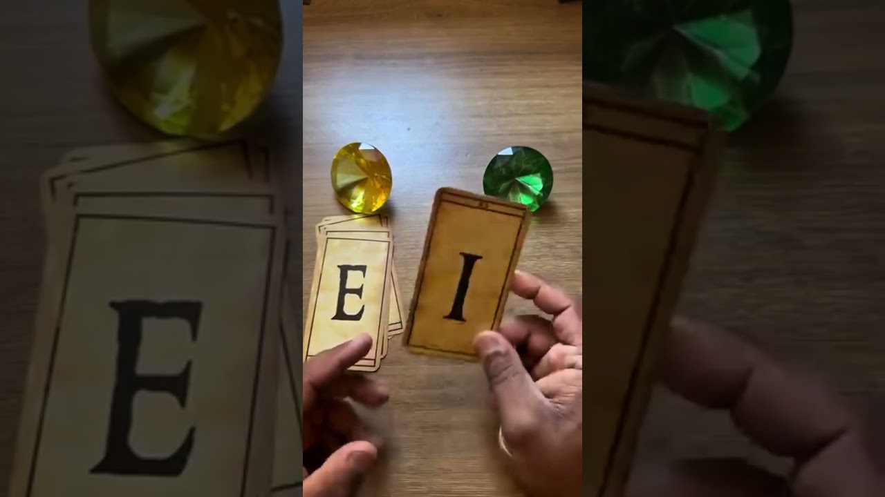 Read more about the article O Baralho Cigano Revela o Tarot Responde uma mensagem pra você! #tarot #tarotonline #tarotdehoje 4