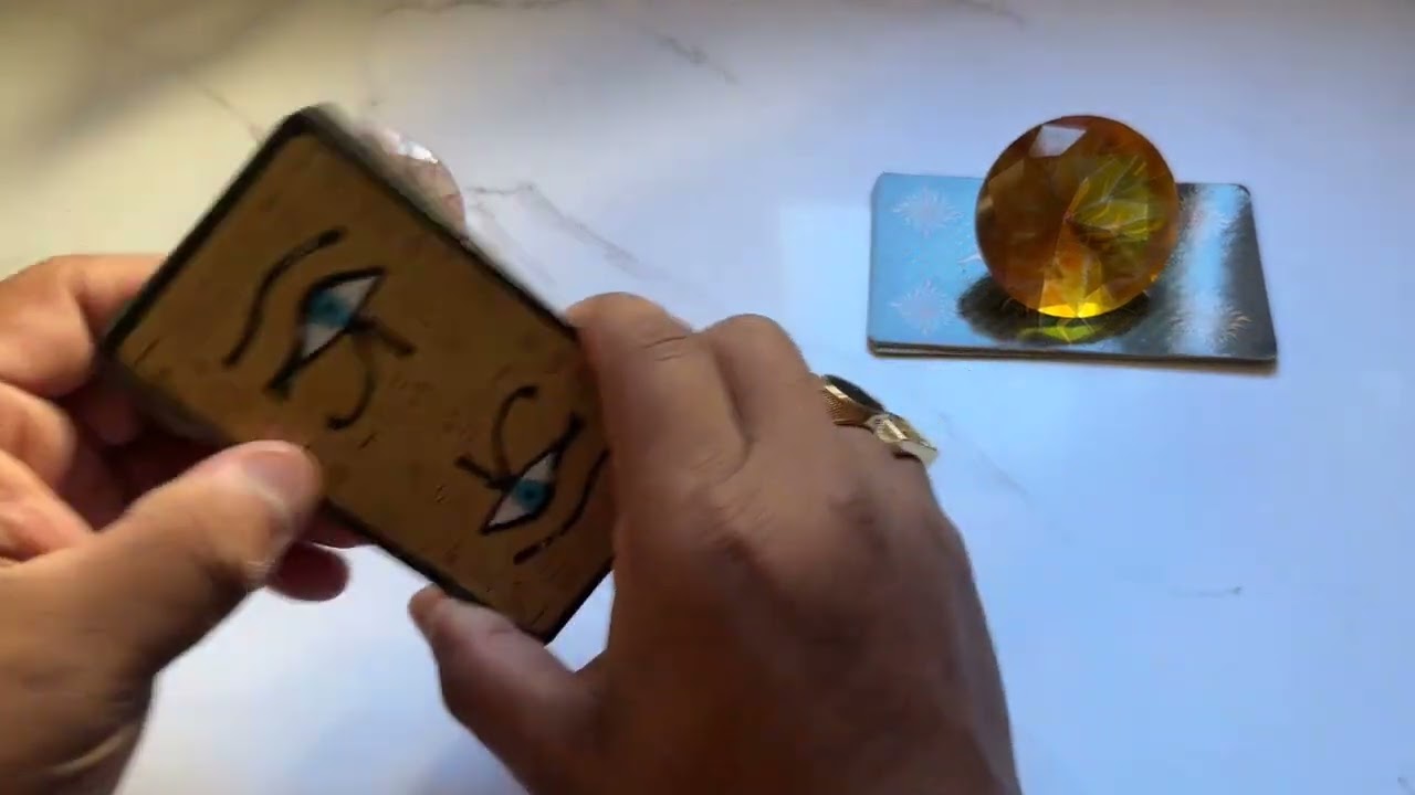 Read more about the article Pense em uma situação e descubra a resposta do Tarot!💫
